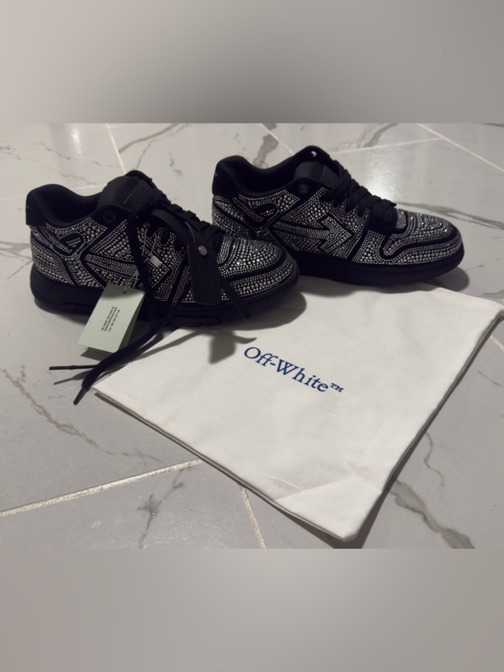 Off-White Black Crystal-Studded Low-Top Sneakers no box 📦 - Picture 2 of 5